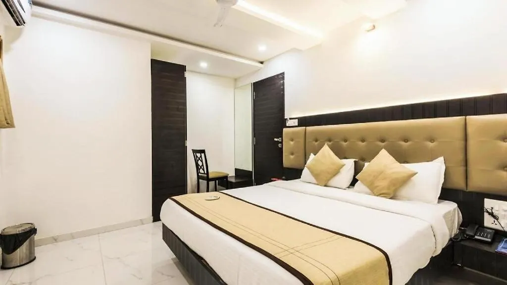 Hotel Ivy Plaza Near Igi Airport New Delhi