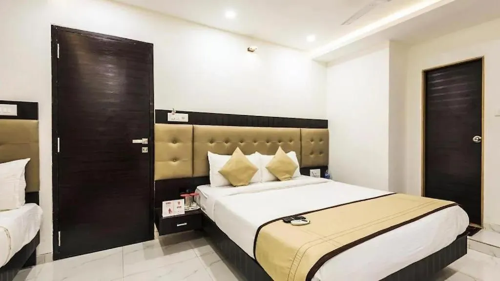 Hotel Ivy Plaza Near Igi Airport New Delhi